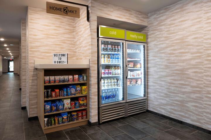 Snack bar