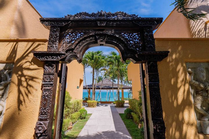Coral Cove Beachfront Villa - Koh Chang in Ko Chang