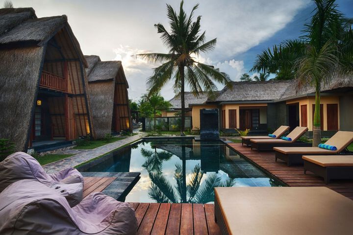 Pool 54 of 75