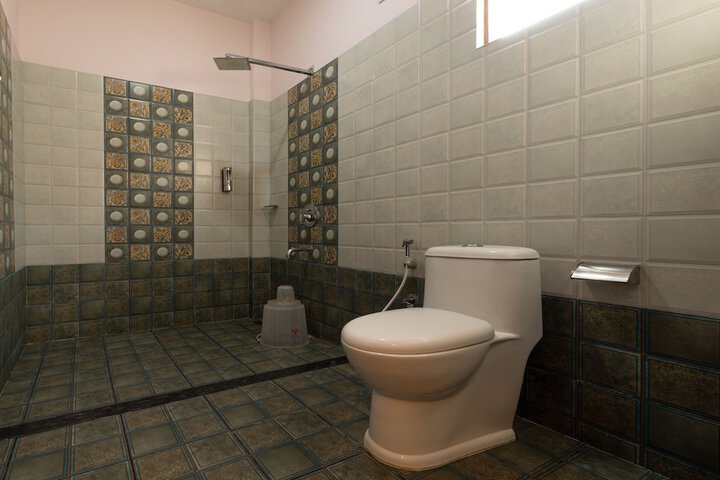 Room 25 of 50