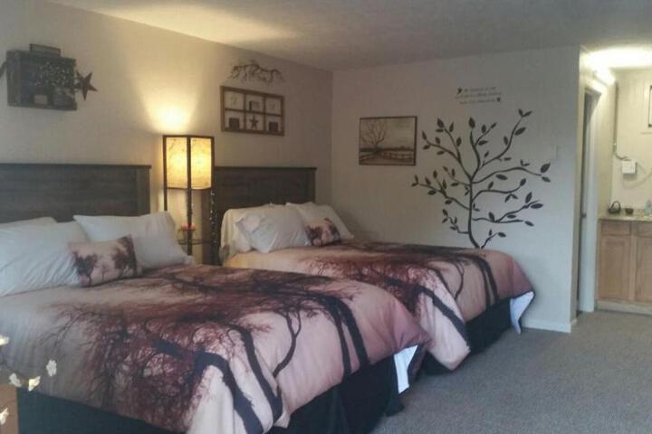Photo of Oakland Motel