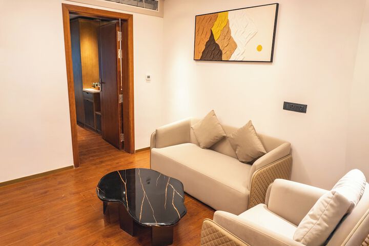 Room 26 of 53