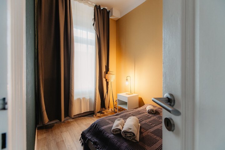 Room 95 of 289