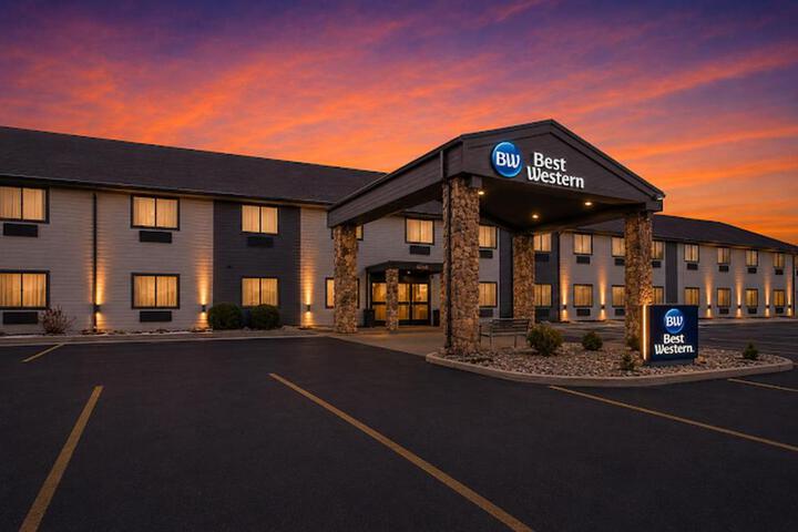 Hotel Entry