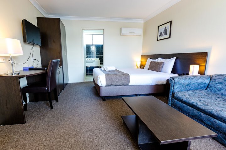 Room 19 of 57