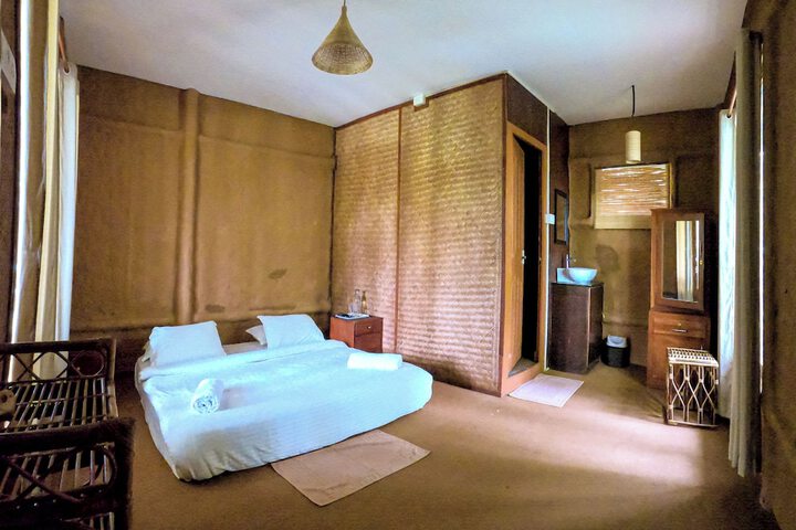 Room 19 of 87