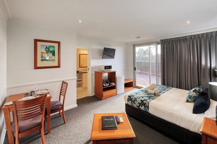 Room 12 of 43
