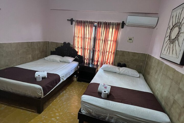 Room 20 of 38