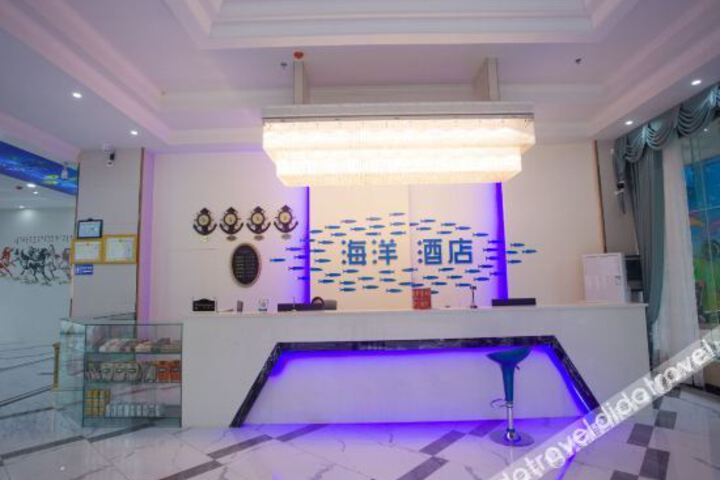 Hotel Interior 8 of 21
