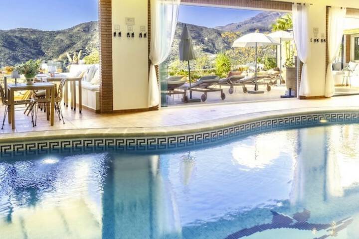 Malaga Hills Adults Only boutique, wellness & hiking Eco-Hotel