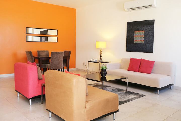 Room 33 of 48