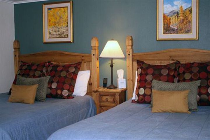 Room 8 of 31