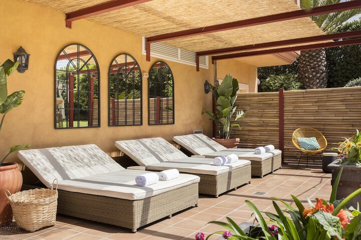 Terrace/Patio 12 of 27