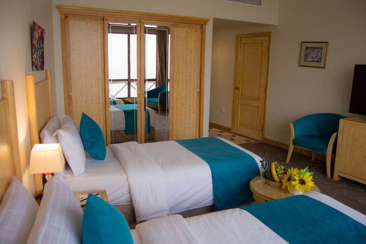 Room 10 of 51