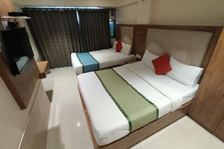 Room 60 of 90