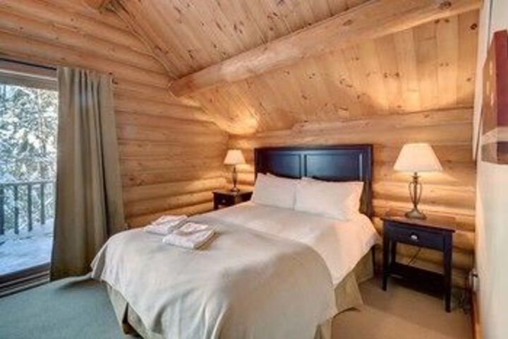 Room 7 of 25