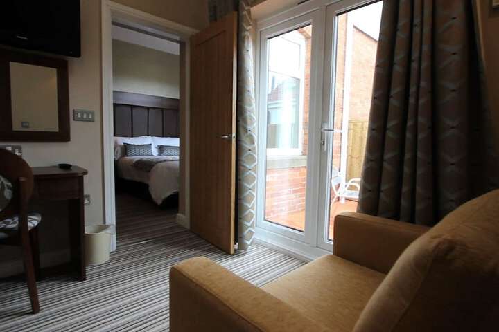 Room 12 of 46
