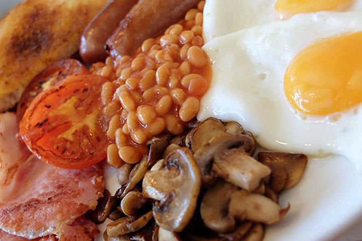 Breakfast meal