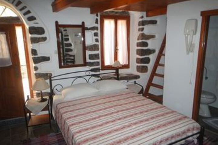 Room 5 of 20
