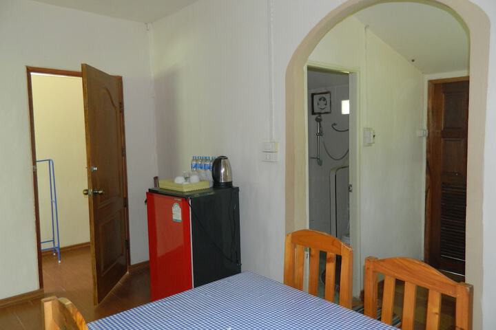 Room 29 of 83