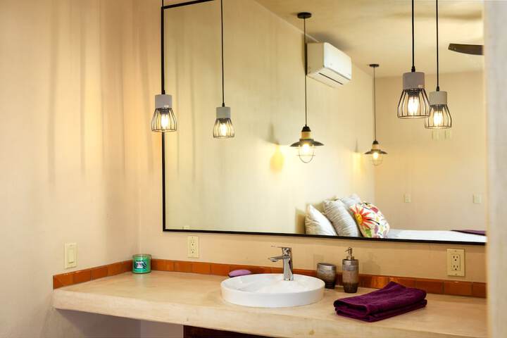 Room 16 of 39