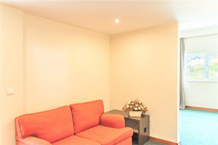 Room 36 of 72
