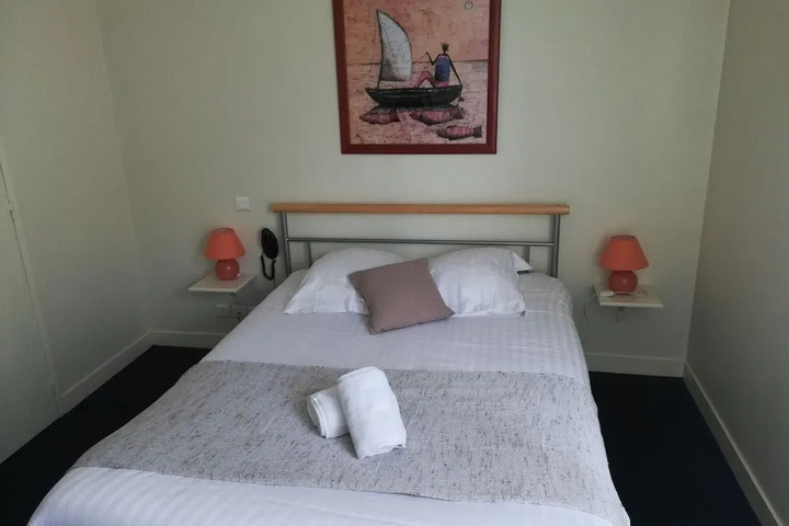 guest_rooms