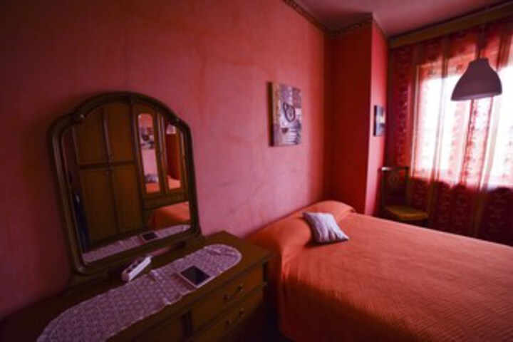 Room 19 of 34