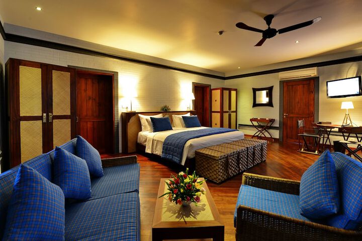 Room 4 of 48