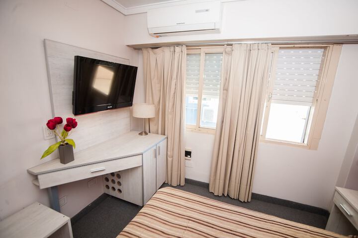 Room 3 of 31
