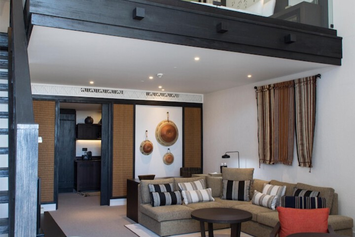 Room 45 of 318