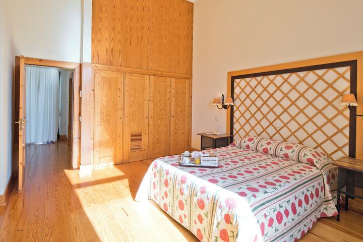Room 19 of 73