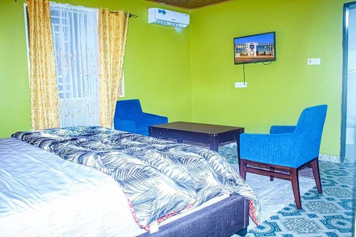 Room 5 of 21