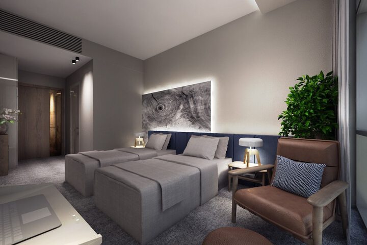 Room 9 of 32
