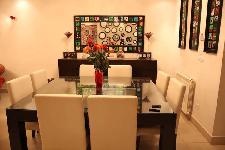 Room 13 of 52