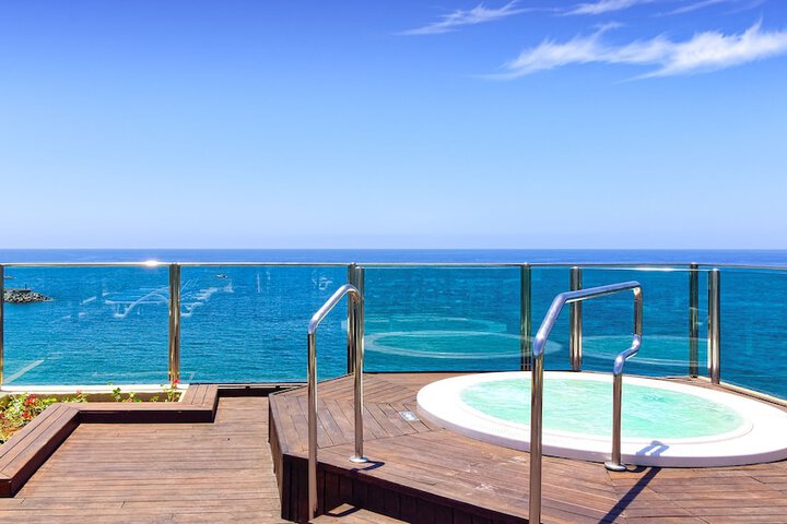 Sundeck 59 of 63