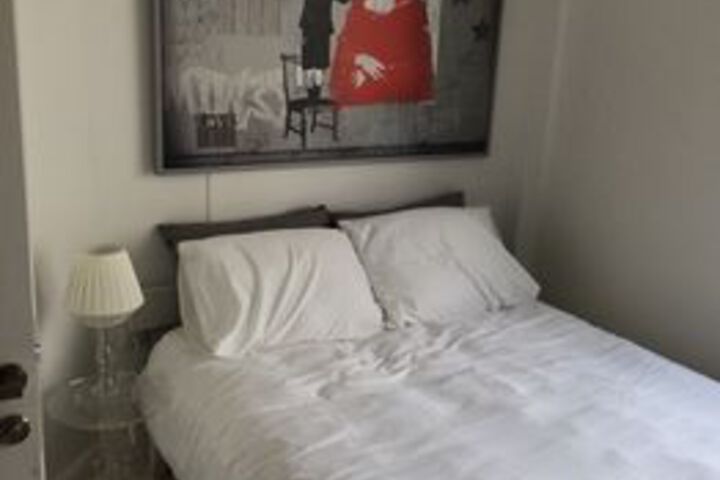 Room 30 of 81