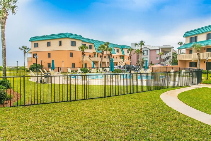SEA Haven 311 3 / 2 Free Activities! & Oceanview Wifi Pool