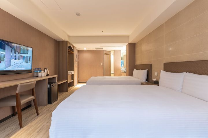 Room 56 of 87