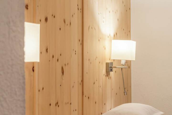 Room 29 of 79