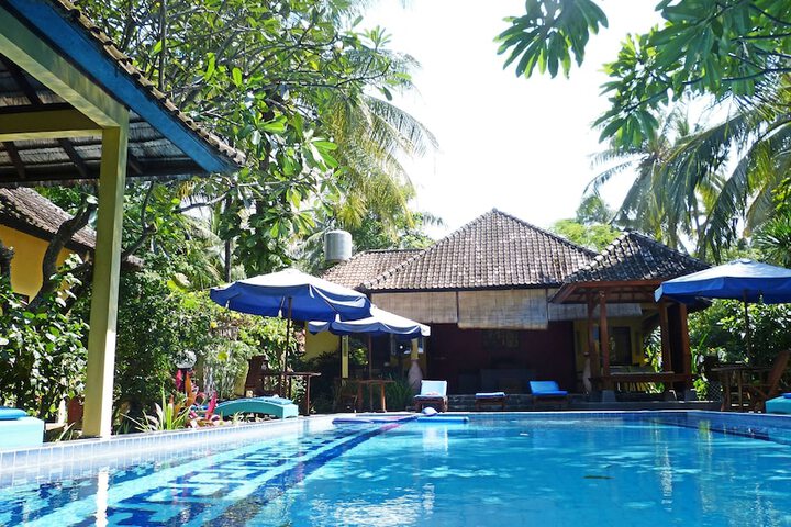 Pool 19 of 37