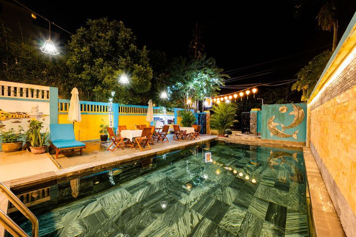 Pool 20 of 23