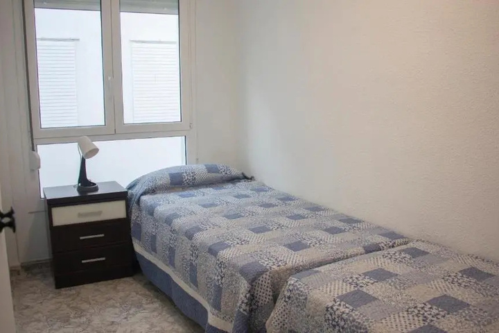 Room 2 of 13