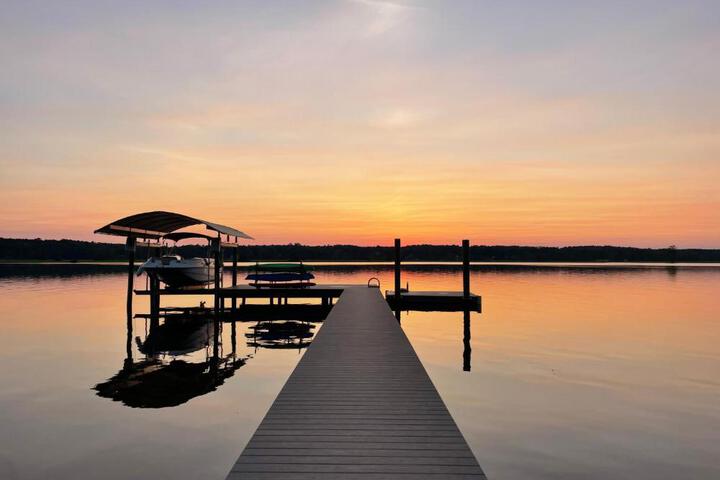 Chickahominy Riverside Guest Home 30 Minutes to Williamsburg in Charles City, VA