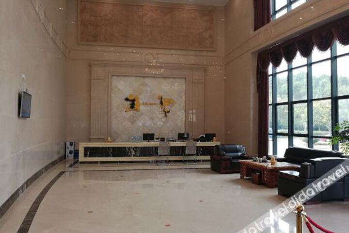 Hotel Interior 6 of 7