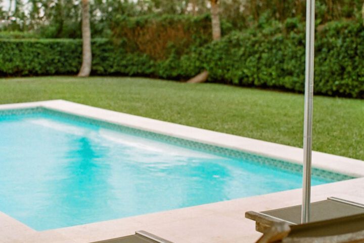 Pool 60 of 119