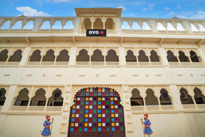 Hotel O Bhanwar Villa
