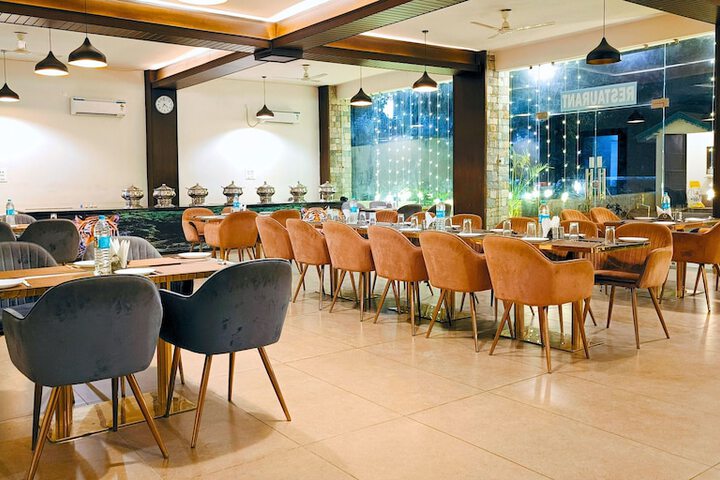 Dining 94 of 113