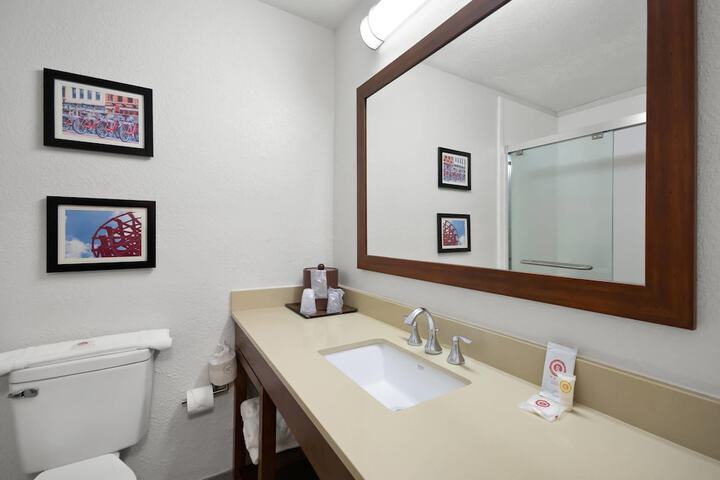Room 45 of 80