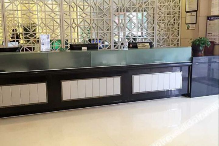Hotel Interior 16 of 28